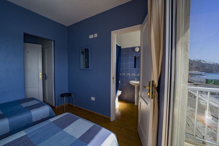 Bedroom 2, Pensión La Gaviota, Santa Cruz de Tenerife
