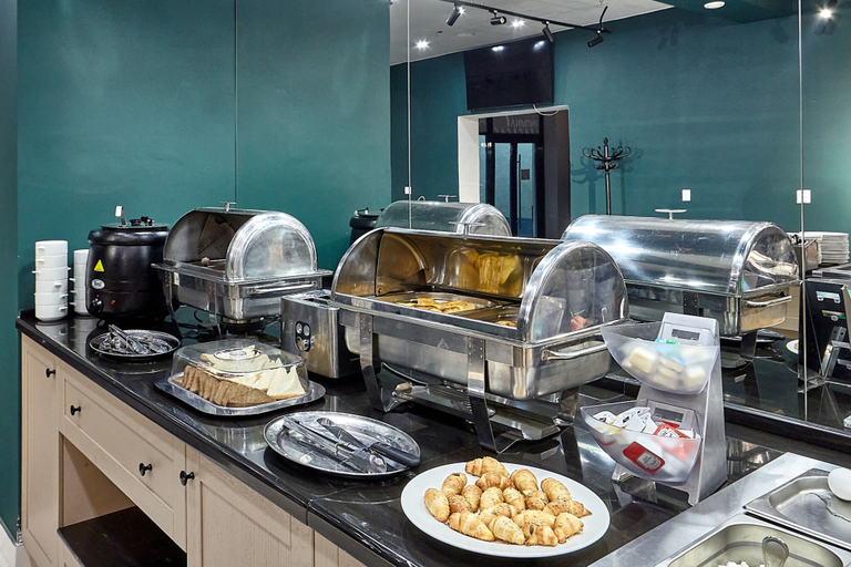 Food & Drinks 5, Olympia, Saratovskiy rayon