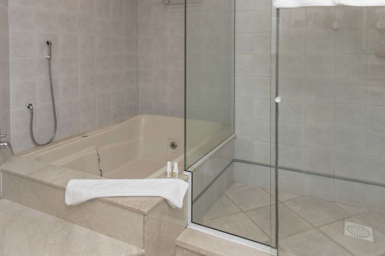 Bathroom 4, Dall'Onder Grande Hotel, Bento Gonçalves