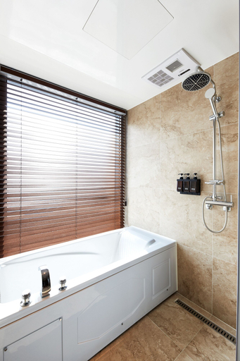 Bathroom 3, Ktree Pyeongtaek hotel, Pyeongtaek