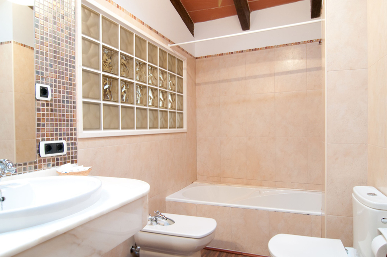 Bathroom 5, Hotel Segles, Baleares