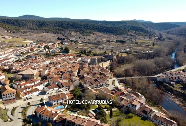 Exterior & Views 2, Hotel Rural Covarrubias, Burgos