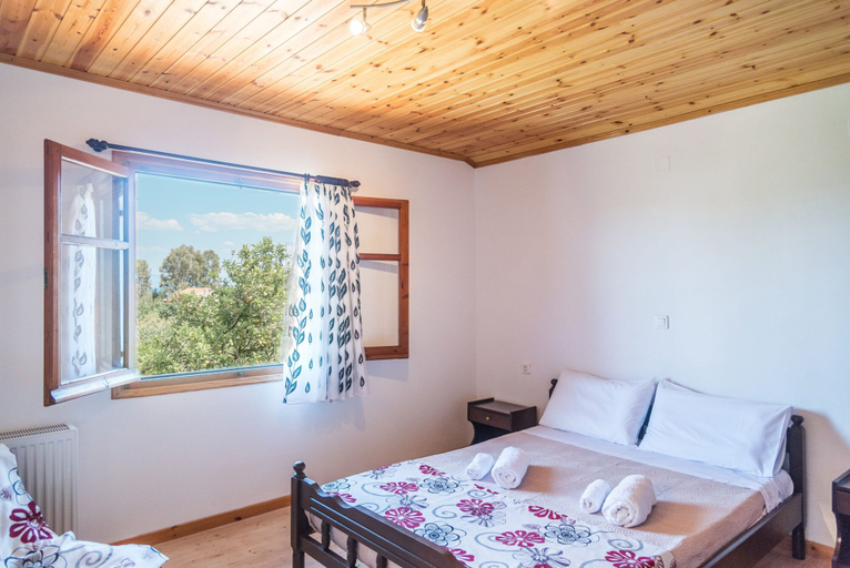 Bedroom 2, La Casa Al Mare by CorfuEscapes, Ionian Islands