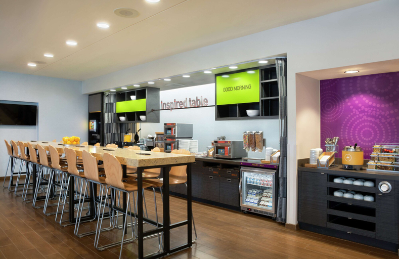 Food & Drinks 5, Home2 Suites by Hilton Indianapolis South Greenwood, Indianapolis