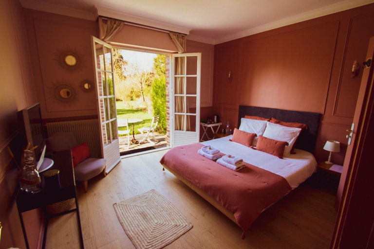 Bedroom 5, les jardins de Beaumont, Nord