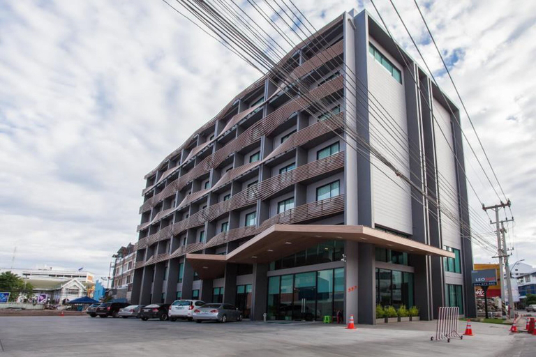Exterior & Views 2, Leosor Hotel, Muang Nakhon Ratchasima