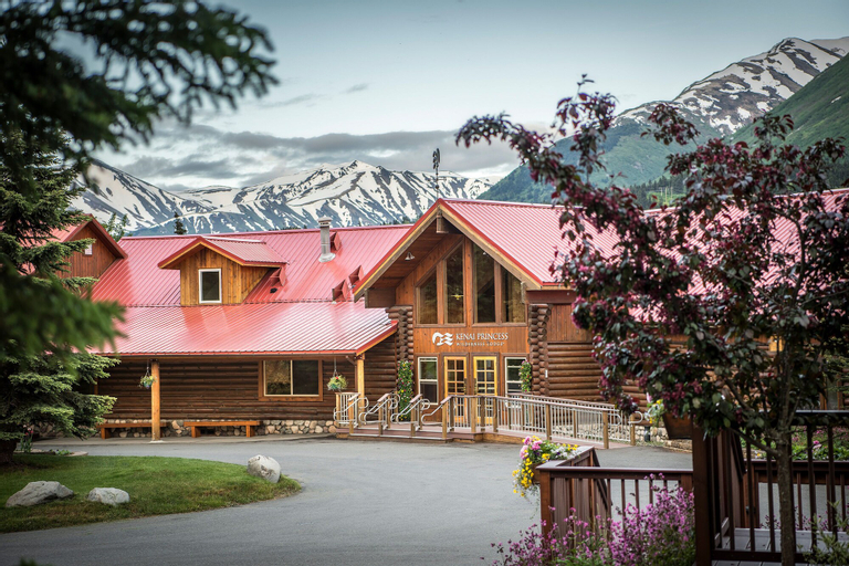 Kenai Princess Wilderness Lodge, Kenai Peninsula