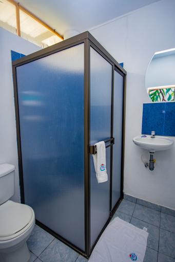 Bathroom 5, Hotel Villa Alicia, San Jerónimo