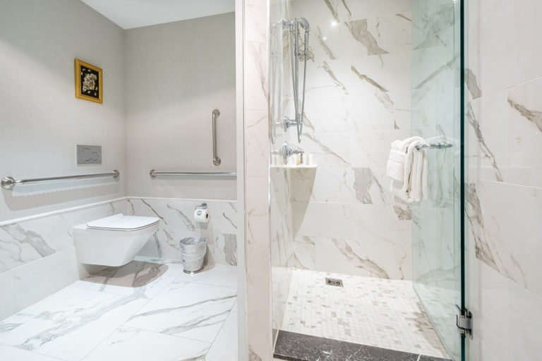 Bathroom 5, The Ivey's Hotel, Mecklenburg