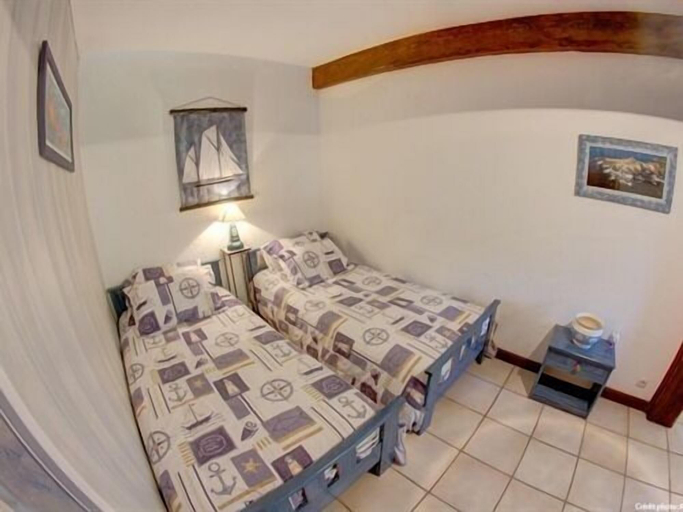 Bedroom 4, Le Manoir des Quatre Saisons, Loire-Atlantique