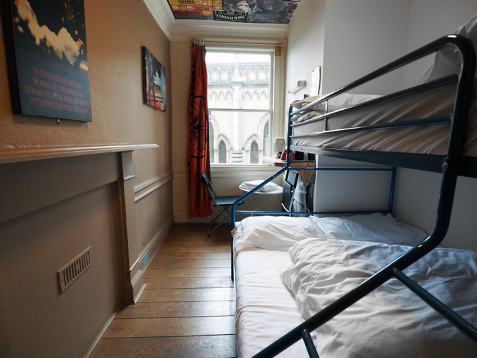 Bedroom 2, St Christopher's Inn Bath - Hostel, Bath and North East Somerset