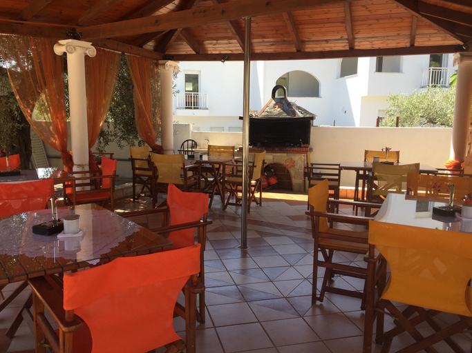 Food & Drinks 5, Villa Askamnia and Suites, Central Macedonia