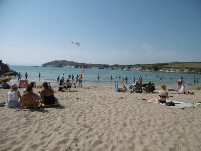 Others 4, Beautiful Refurbished Home - Short Walk to the Beach, Cornwall
