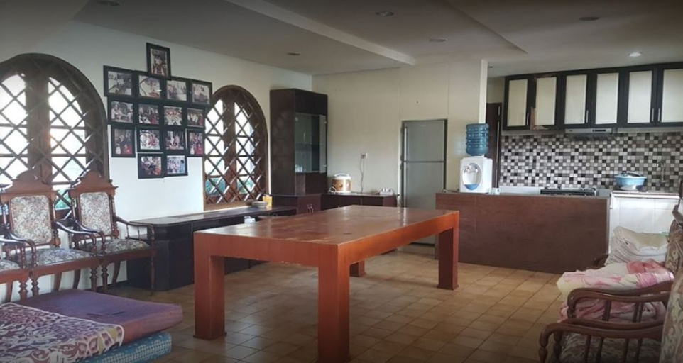 Others 5, Villa Primavera, Malang