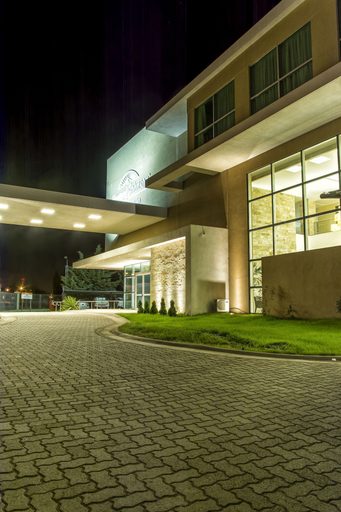 Exterior & Views 2, Howard Johnson by Wyndham Neuquen, Confluencia