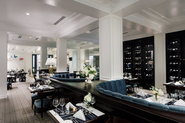 Food & Drinks 5, Hotel Carmichael, Autograph Collection, Hamilton