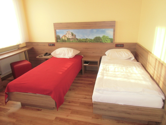 Bedroom 2, Hotel Gasthof Zum Freigericht, Aschaffenburg