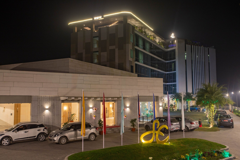 Exterior & Views 2, Hotel Siraichuli, Narayani
