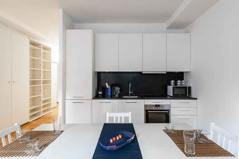 Private kitchen 3, Tigli, Lugano