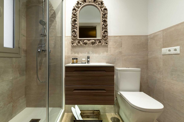 Bathroom 5, Hostal Boutique Plaza Cantarero, Málaga