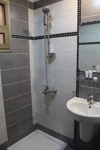 Bathroom 4, Magic Suite Mahboula-5
