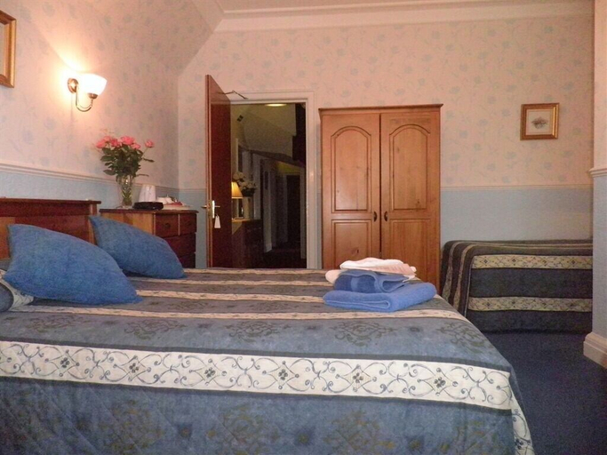 Bedroom 2, Midway House, York