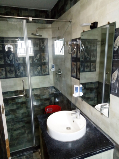 Bathroom 3, PPH Living Athithi Inn Corporate Stay, Coimbatore