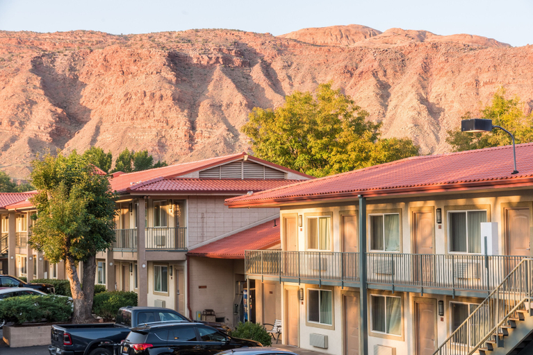 Exterior & Views 2, Moab Downtown, Grand