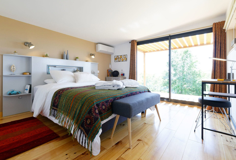 Bedroom 5, Chambre d'hotes Saga, Gers