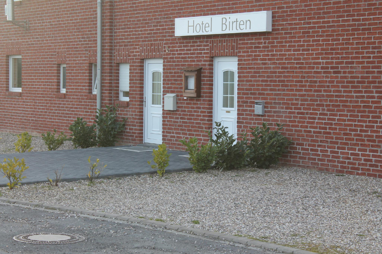 Others 5, Hotel Birten, Wesel