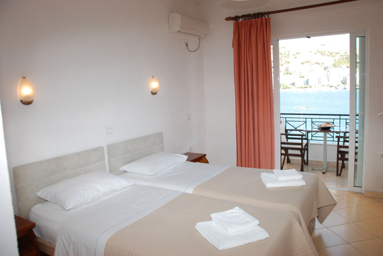 Bedroom 3, Hotel Mano, Sarandës