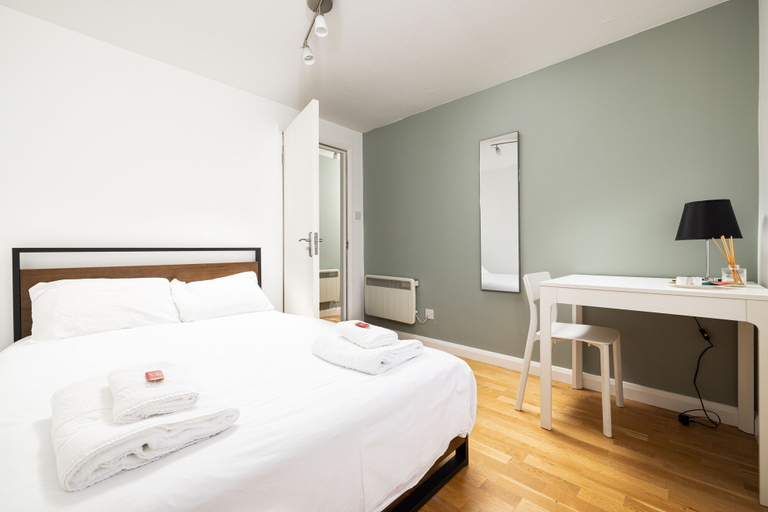 Bedroom 2, Beautiful Euston I, London