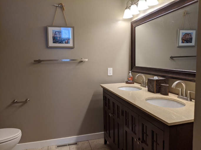 Bathroom 4, Canaan Point, Stone