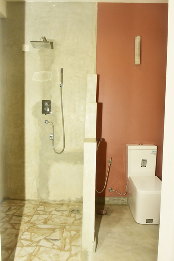 Bathroom 3, Safari Queens Resort, Embilipitiya