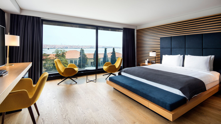Bedroom 4, Metropolitan Hotels Bosphorus, Beyoğlu