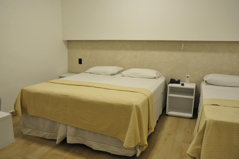 Bedroom 4, Hotel Peregrinos, Aparecida