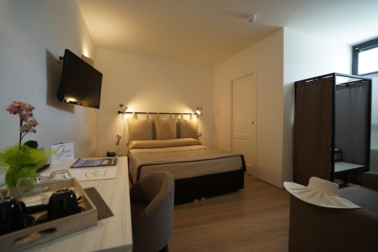 Bedroom 5, Dimora Sant'Anna, Brindisi