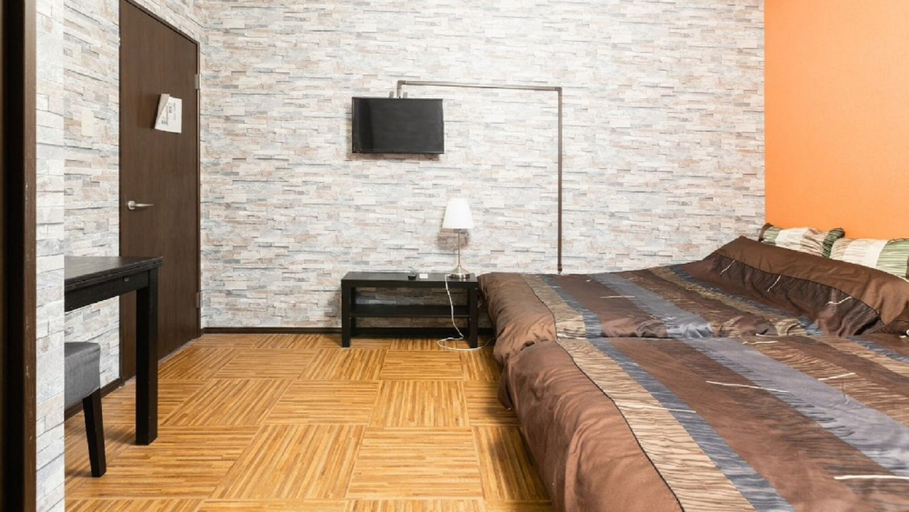 Bedroom 2, Senbonkita Terrace House, Osaka