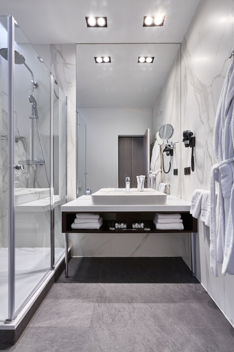 Bathroom 4, PR Myasnitsky Boutique Hotel, Central