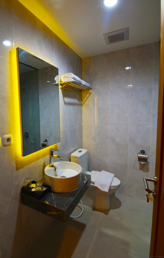 Bedroom 4, Fivecord Syariah by Cordela, Solo