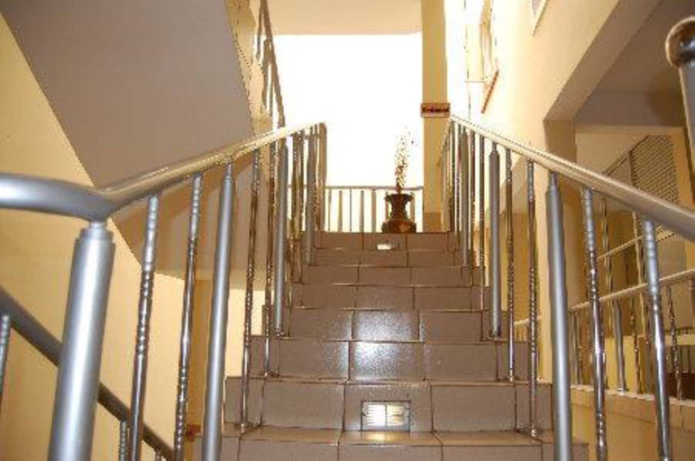 Others 4, County Inn Hotel, Mathira