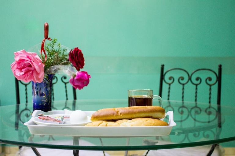 Food & Drinks 5, One Season Hostel, Qasr an-Nil