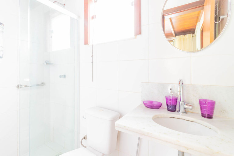 Bathroom 3, IT30 Bangalô Pé na Areia 3 Suítes, Camaçari