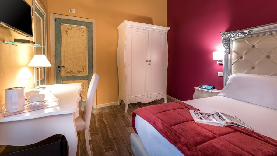 Bedroom 2, Residenza Conte di Cavour & Rooftop, Florence