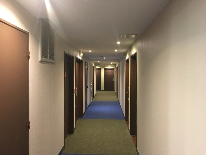 Others 5, ibis budget Bobigny Pantin, Seine-Saint-Denis