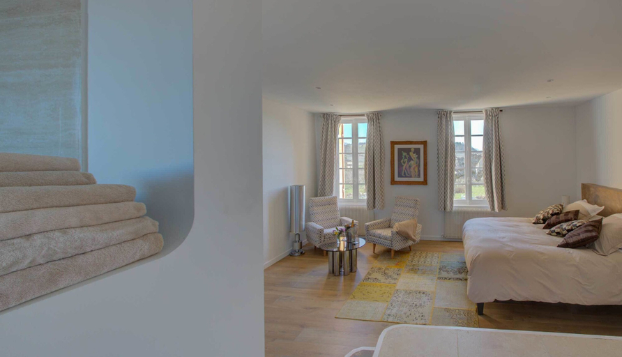 Bedroom 3, Chateau du Palanquey & SPA, Gironde