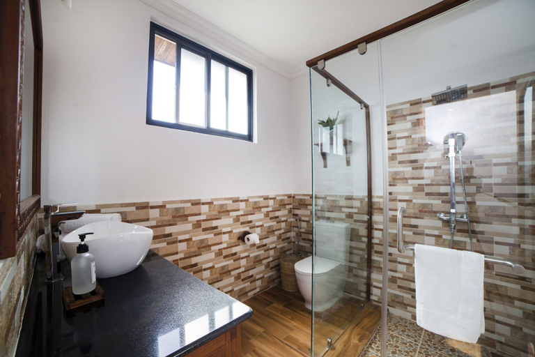 Bathroom 4, Kena Beach Villas, Kati
