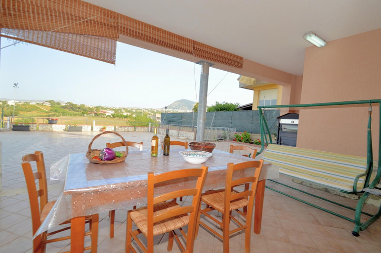 Others 5, Al080 Villa Stella Cinese con Piscina Privata, Trapani