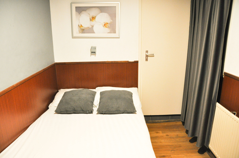 Bedroom 3, Travel Hotel Amsterdam, Amsterdam