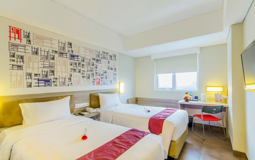 Bedroom 30